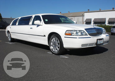 6 Passenger Lincoln Town Car - White
Limo /
San Francisco, CA

 / Hourly $0.00
