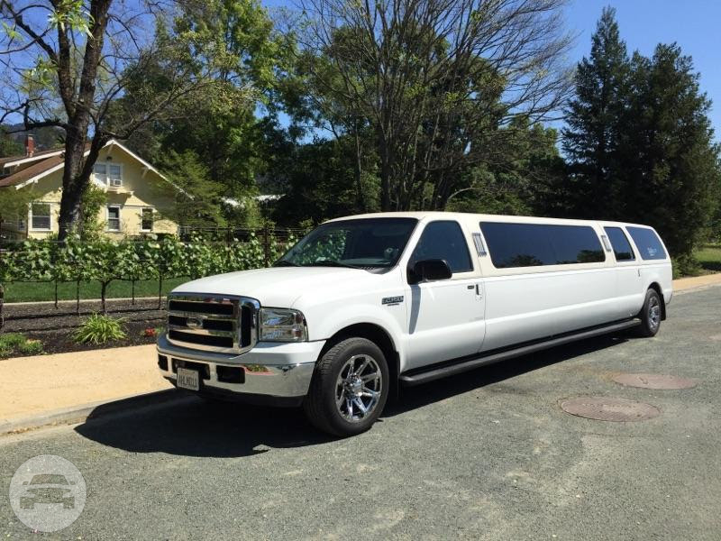 Ford Excursion Limo
Limo /
San Francisco, CA

 / Hourly $0.00
