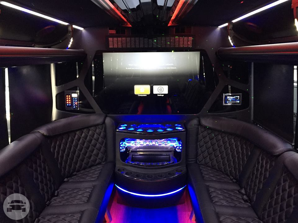 Limousine Bus 23
Party Limo Bus /
San Francisco, CA

 / Hourly $0.00
