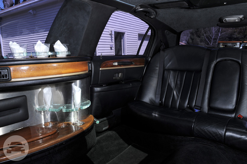 4-6 Passenger Black  Luxury Stretch Limousines
Limo /
New York, NY

 / Hourly $0.00
