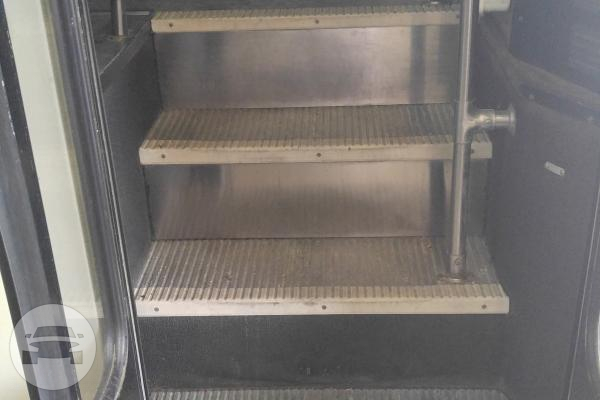 36 Passenger Coach Bus
Coach Bus /
Columbus, OH

 / Hourly $0.00
