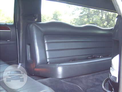 8 Passenger Black Limousine
Limo /
Monclova, OH 43542

 / Hourly $0.00
