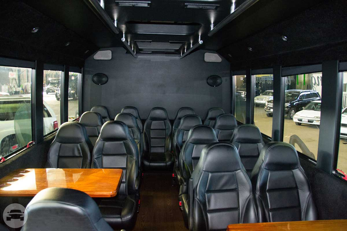 Executive Shuttle Style 1 (seats up to 19 passengers)
Coach Bus /
San Francisco, CA

 / Hourly $96.52
