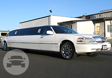 8 Passenger Lincoln Town Car - White
Limo /
San Francisco, CA

 / Hourly $0.00
