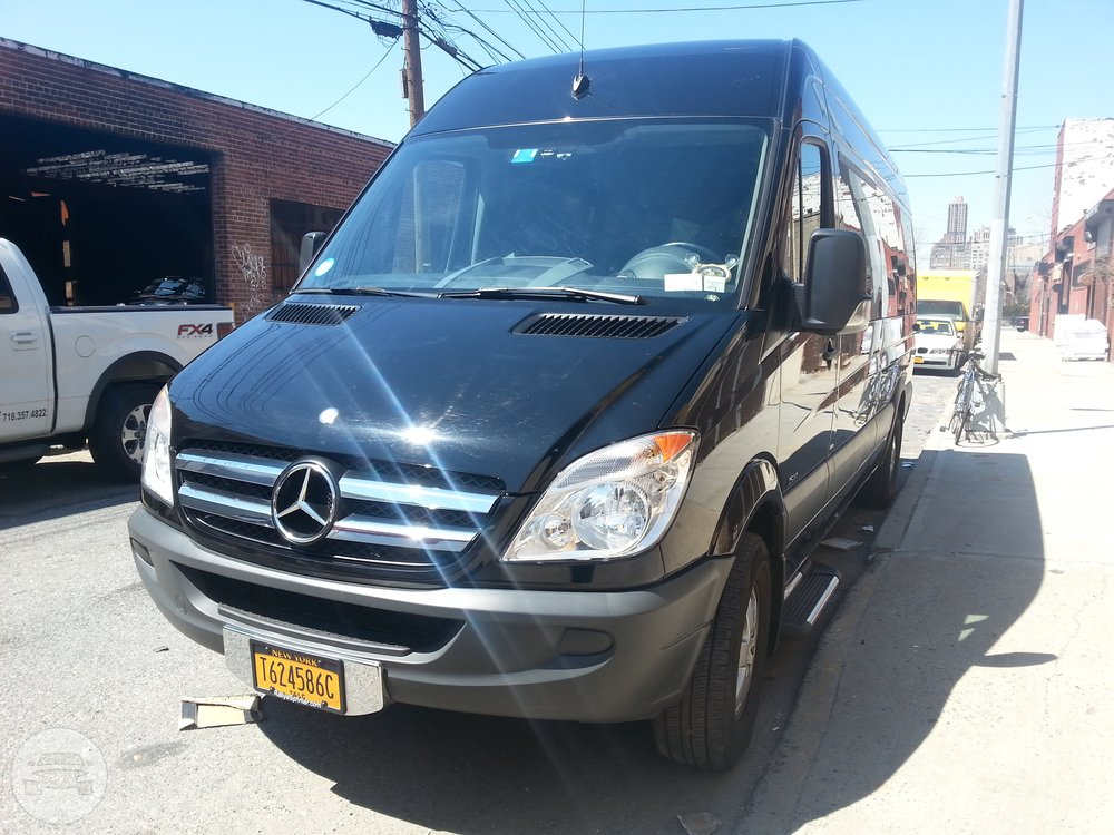 14 PASSENGER MERCEDES SPRINTER
Van /
Newark, NJ

 / Hourly $0.00
