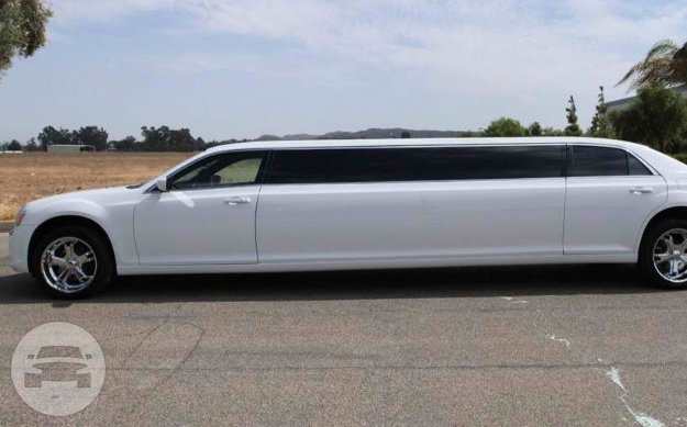 Chrysler 300
Limo /
New Orleans, LA

 / Hourly $0.00
