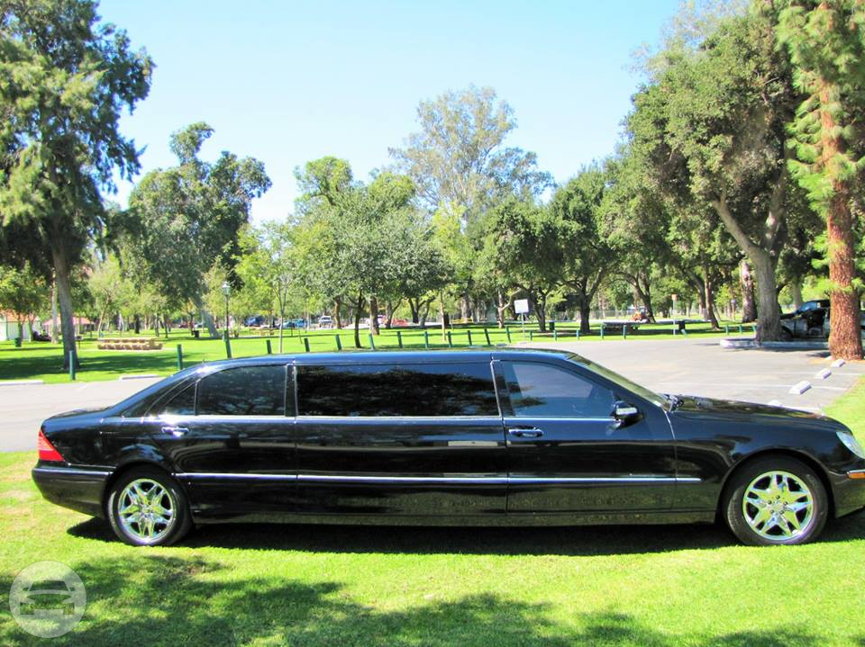 Mercedes Benz Limousine
Limo /
Los Angeles, CA

 / Hourly $0.00
