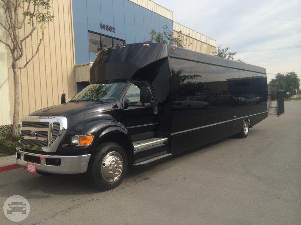(36 Passenger) Black Shuttle Bus
Coach Bus /
Boulder, CO

 / Hourly $0.00
