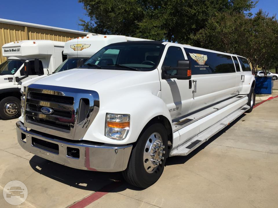 F650 Mammoth Limo
Limo /
Arlington, TX

 / Hourly $0.00
