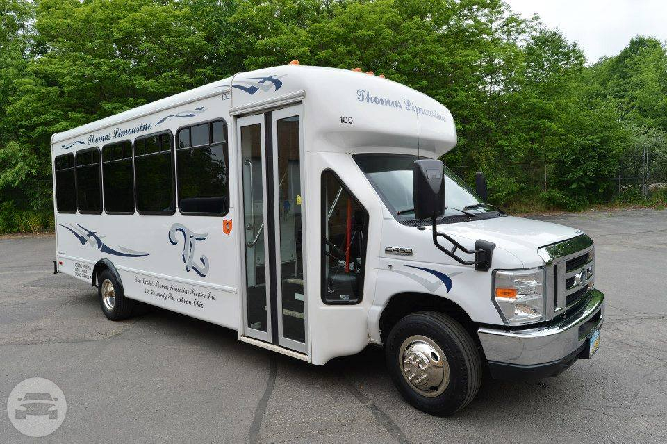 14 Passenger Shuttle Bus
Coach Bus /
Akron, OH

 / Hourly $0.00
