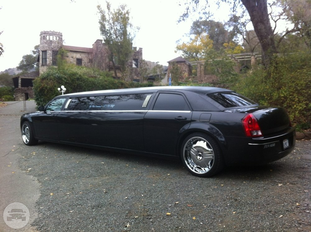 Black Chrysler 300 Limousine
Limo /
San Francisco, CA

 / Hourly $0.00
