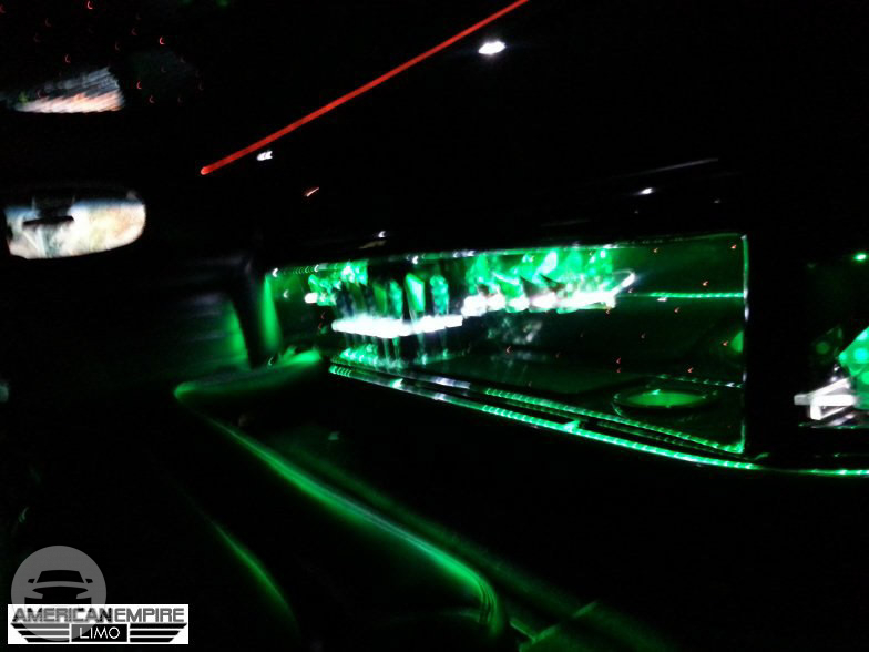 Lincoln Town Car Stretch Limousine
Limo /
Lincoln Park, NJ

 / Hourly $0.00

