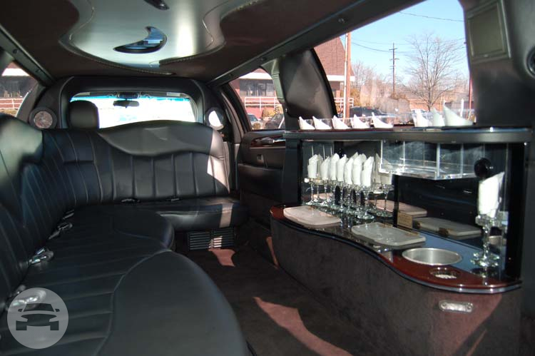 THE NEW LINCOLN MKT STRETCH LIMOUSINE 10 -PASSENGERS
Limo /
Newark, NJ

 / Hourly $0.00
