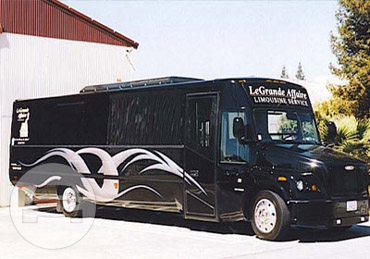 24 Passenger Freight Liner (One of a Kind Party Bus!)
Party Limo Bus /
San Francisco, CA

 / Hourly $0.00
