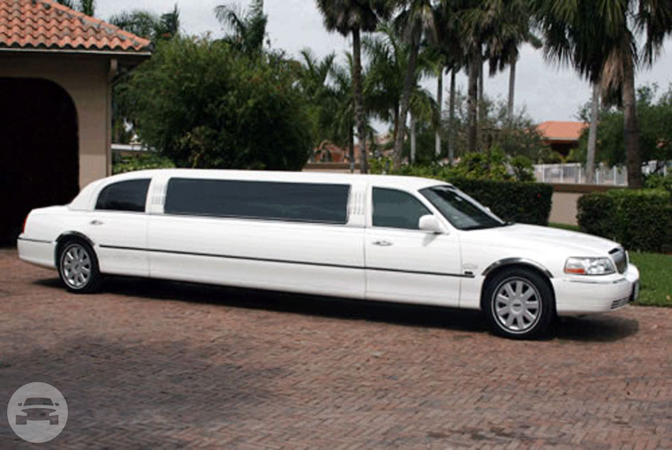 White Stretch Limousine
Limo /
Hialeah, FL

 / Hourly $0.00

