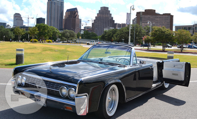 1962 Lincoln Continental Convertible
Sedan /
Austin, TX

 / Hourly $0.00
