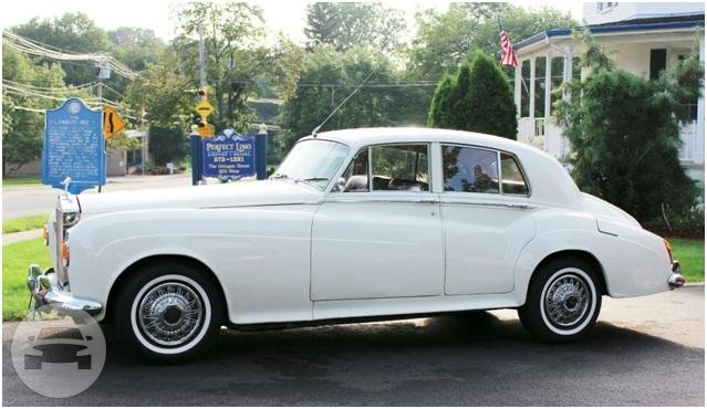 1963 Rolls Royce Silver Cloud III
Sedan /
Newark, NJ

 / Hourly $0.00
