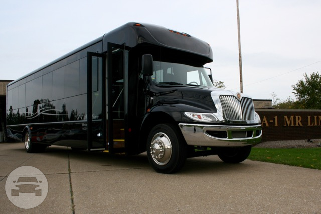 Executive 44 - Coach Bus
Coach Bus /
Cleveland, OH

 / Hourly $0.00
