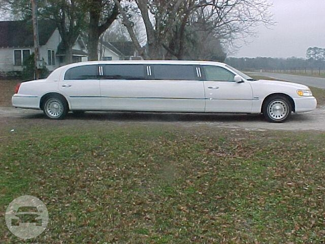 Lincoln Stretch Limo
Limo /
New Castle, DE 19720

 / Hourly $0.00
