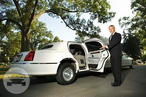 10 Passenger White Stretch Limo
Limo /
Commerce City, CO

 / Hourly $0.00
