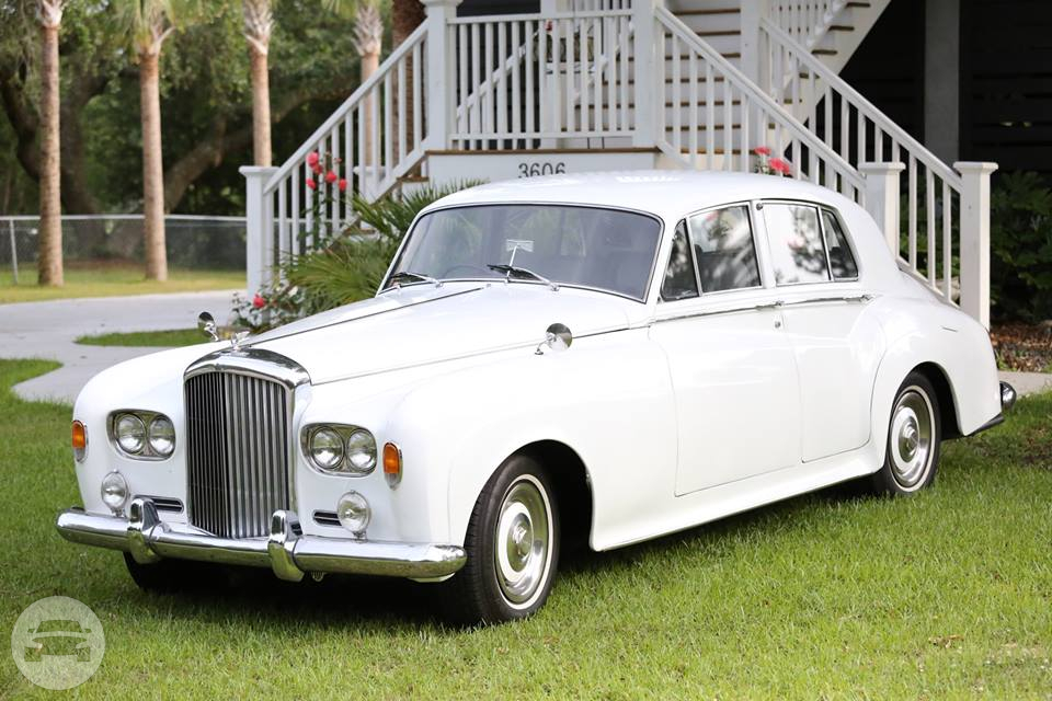 1965 Vintage Bentley S3
Sedan /
Charleston, SC

 / Hourly $0.00
