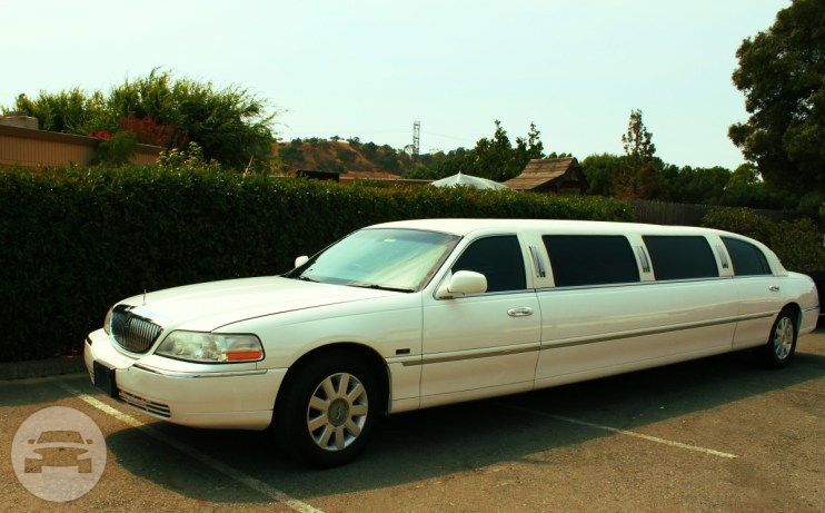 9 passenger Lincoln 120 Stretch
Limo /
Napa, CA

 / Hourly $85.00
