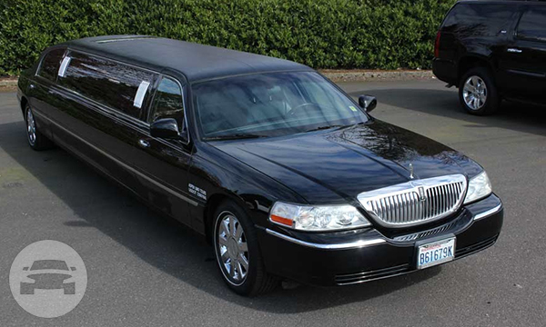 Lincoln Limousine
Limo /
Atlanta, GA

 / Hourly $125.00
