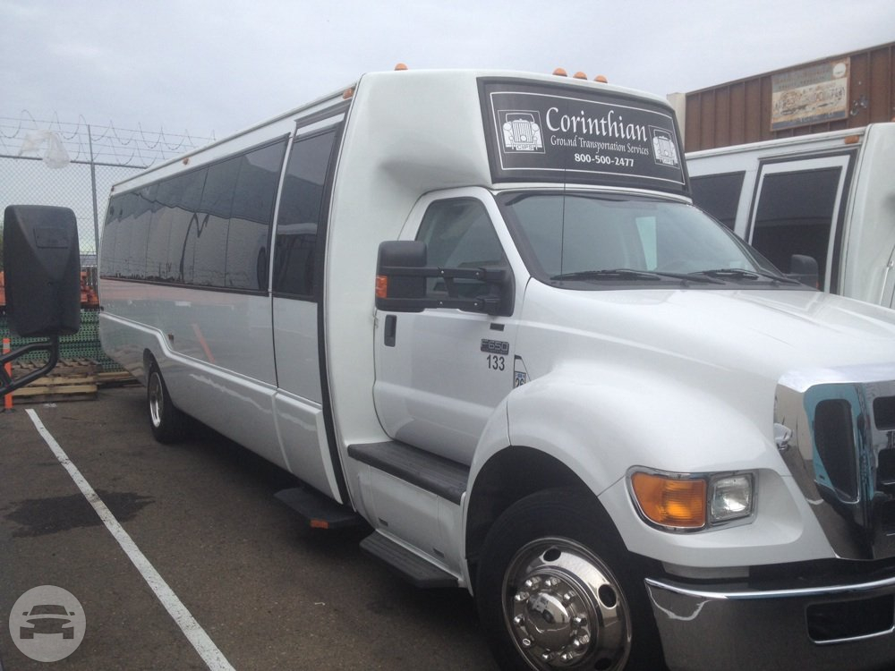 International Shuttle White
Coach Bus /
San Francisco, CA

 / Hourly $0.00
