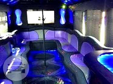31 PASSENGERS PARTY BUS
Party Limo Bus /
San Francisco, CA

 / Hourly $0.00
