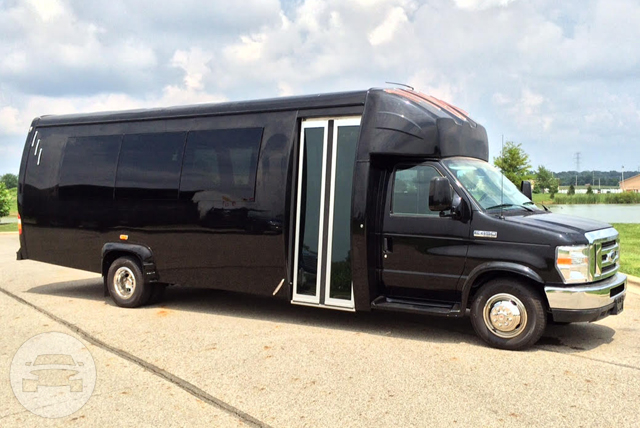 24 Passenger Limo Coach
Coach Bus /
Columbus, OH

 / Hourly $0.00
