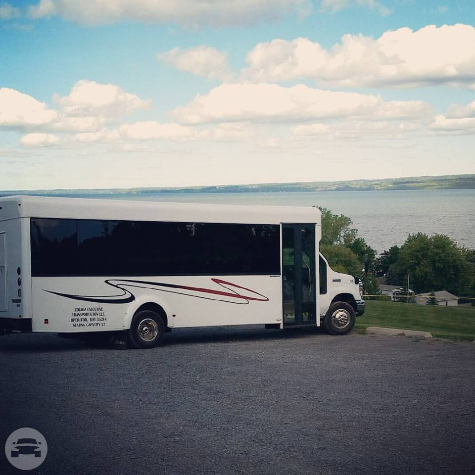 22 PASSENGER LUXURY COACH – 604
Party Limo Bus /
Depew, NY

 / Hourly $0.00
