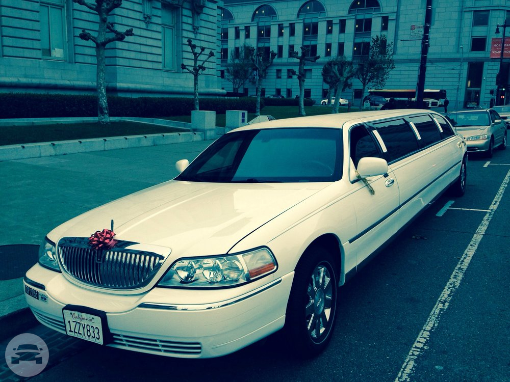 White Lincoln Stretch Limousine
Limo /
San Francisco, CA

 / Hourly $0.00
