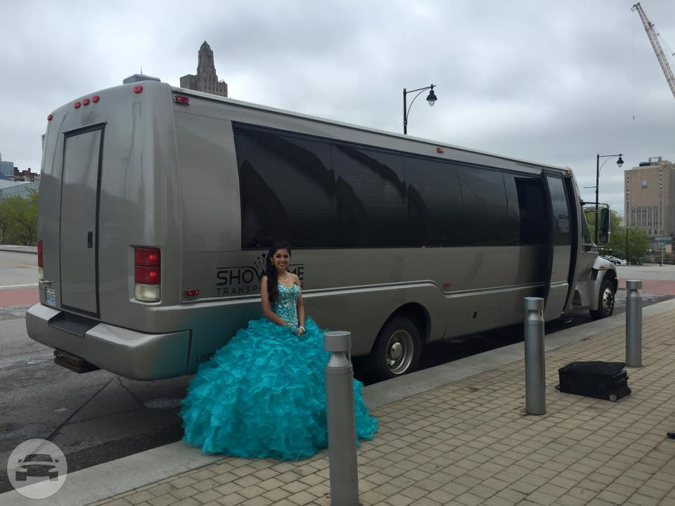 Party Bus
Party Limo Bus /
Kansas City, MO

 / Hourly $0.00
