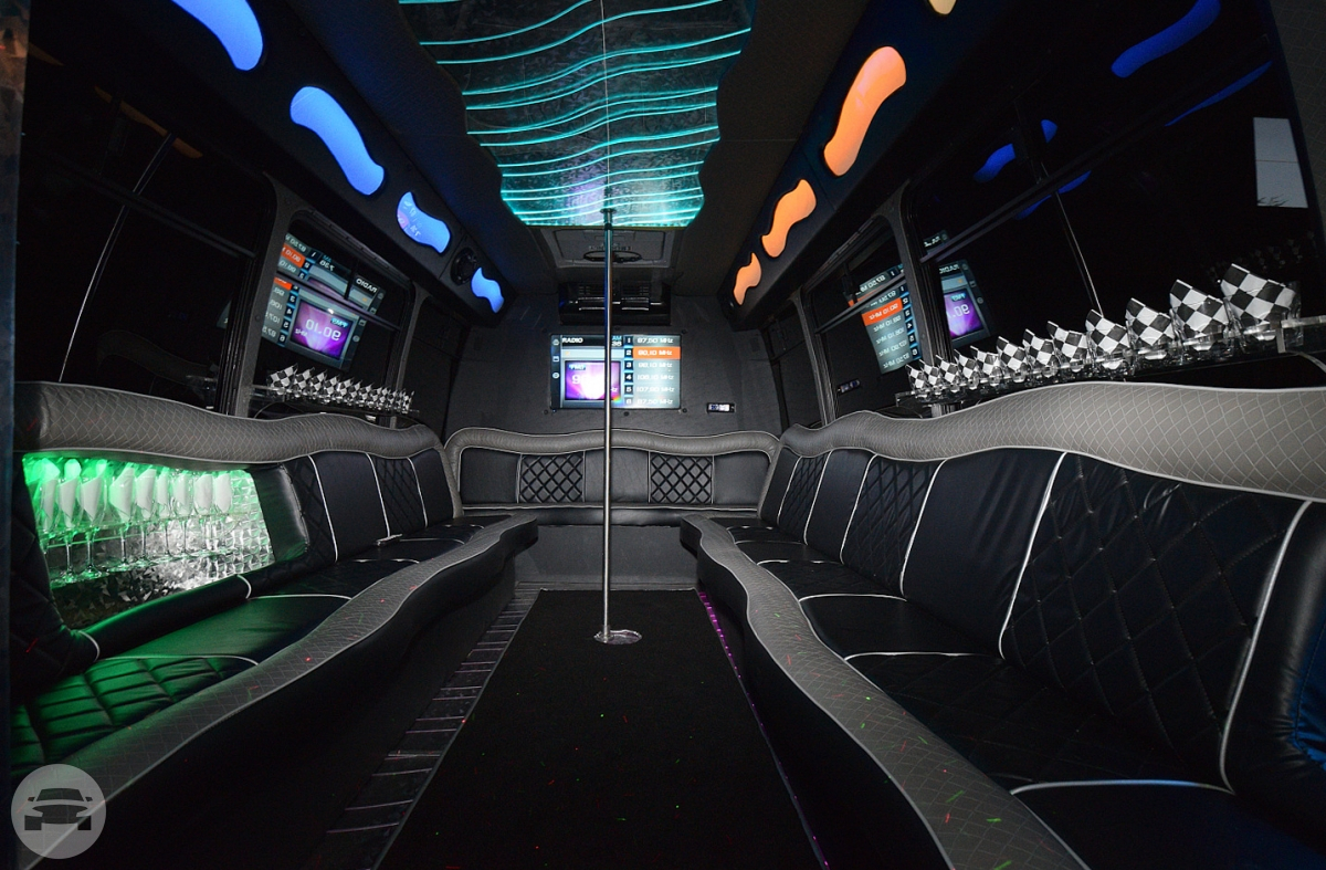 The Black Velvet Party Bus 20 Passengers
Party Limo Bus /
Dallas, TX

 / Hourly $0.00
