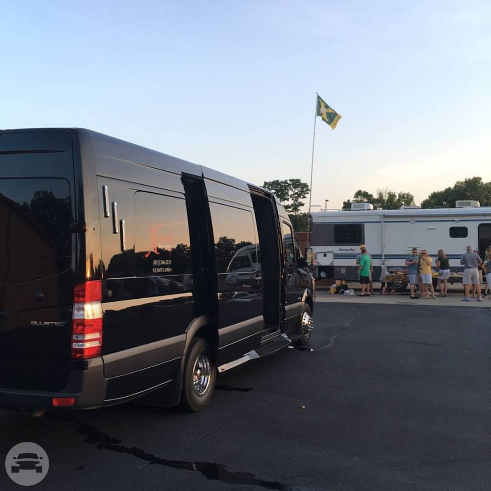 2015 Mercedes Sprinter Executive
Van /
Louisville, KY

 / Hourly $0.00
