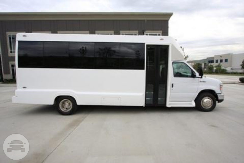 White Mini Limousine Coach (up to 16/18 Passengers)
Coach Bus /
Seattle, WA

 / Hourly $0.00
