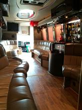 Land Yacht Luxury Coaches (Party Buses)
Party Limo Bus /
Detroit, MI

 / Hourly $0.00
