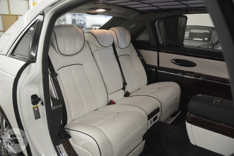 Maybach 62 Extended Wheelbase Limited Edition
Limo /
New York, NY

 / Hourly $0.00
