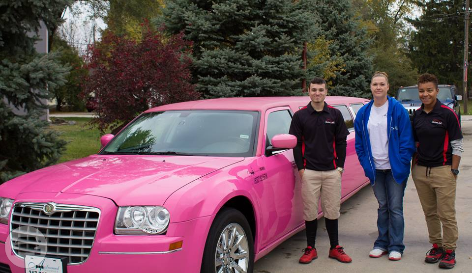 10 Passenger Chrysler 300 PINK Limo
Limo /
Bloomington, IN

 / Hourly $0.00
