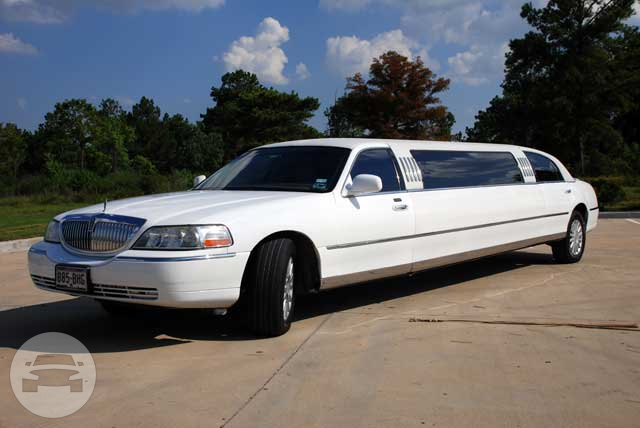 Lincoln Limousine
Limo /
Renton, WA

 / Hourly $95.00
