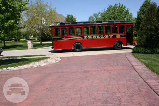 TROLLEY Iowa 32 Passenger
Coach Bus /
Chicago, IL

 / Hourly $226.00
