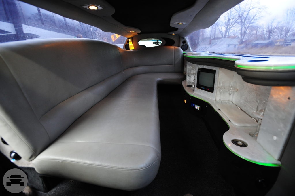 10 passenger Limousine Stretch
Limo /
Canton, OH

 / Hourly $110.00
 / Hourly $90.00
