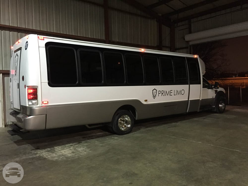 Ford Executive Mini-Bus
Coach Bus /
Dallas, TX

 / Hourly $0.00
