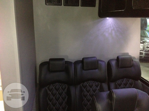 24 PASSENGER EXECUTIVE MINIBUS
Coach Bus /
New York, NY

 / Hourly $0.00
