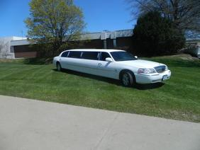 14 Passenger Limousine #85
Limo /
Akron, OH

 / Hourly $0.00
