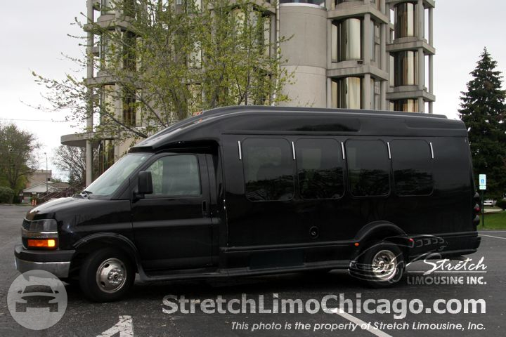 Chevy Turtle Top
Coach Bus /
Chicago, IL

 / Hourly (Other services) $75.00
