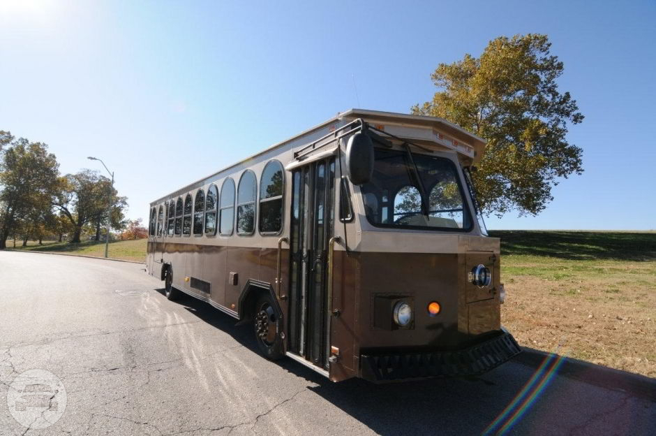 MODERN TROLLEY 2
Coach Bus /
Kansas City, MO

 / Hourly $0.00
