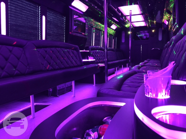 48-55 Passenger Tiffany Party Bus White
Party Limo Bus /
Colorado City, CO

 / Hourly $0.00
