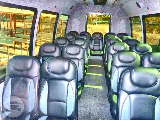 23 Passenger Executive Shuttle Bus
Coach Bus /
Oak Forest, IL

 / Hourly $0.00
