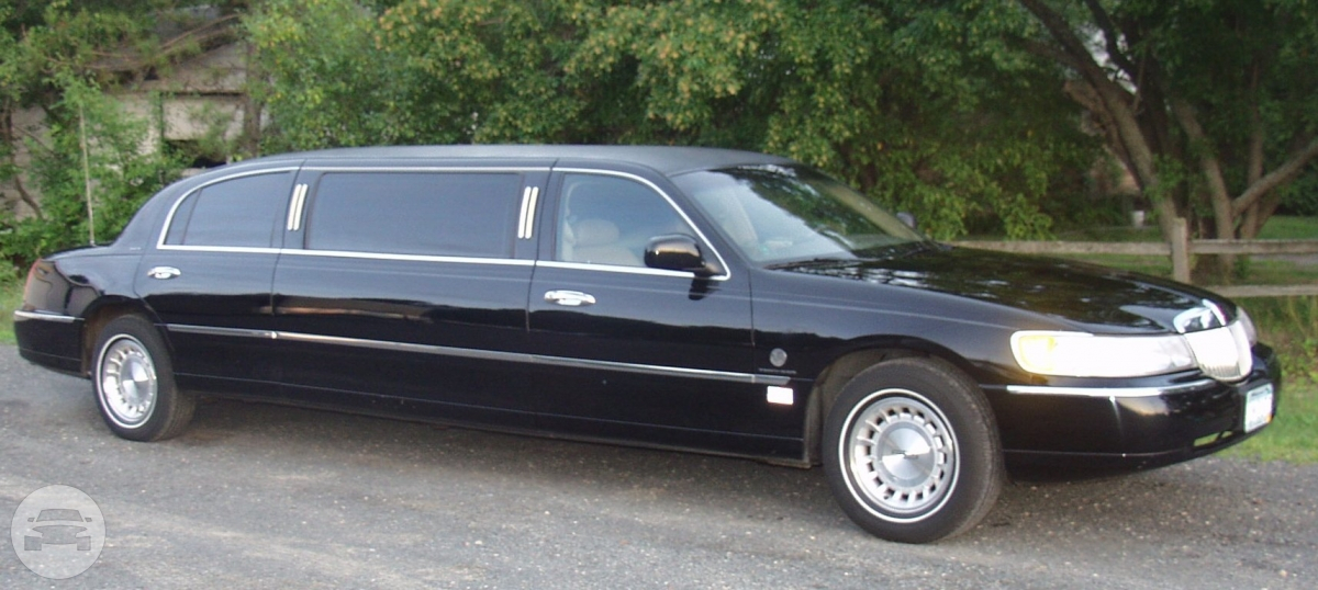 Lincoln Stretch Limousine - 6 Passenger
Limo /
Boston, MA

 / Hourly $60.00
